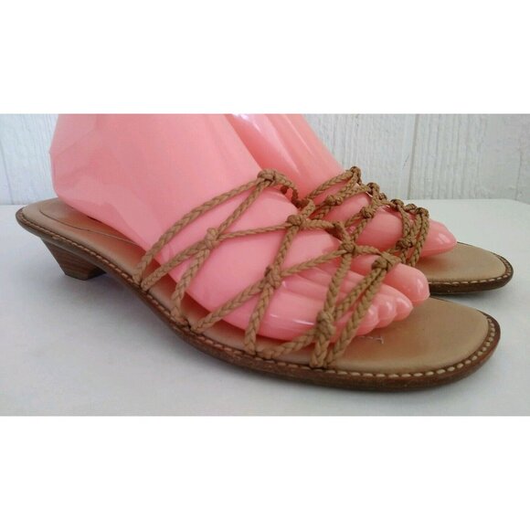 Tommy Bahama Shoes - Tommy Bahama Women's Tan Knotted Braided Slip On Slide Low Heel Sandal Sz 8.5 M